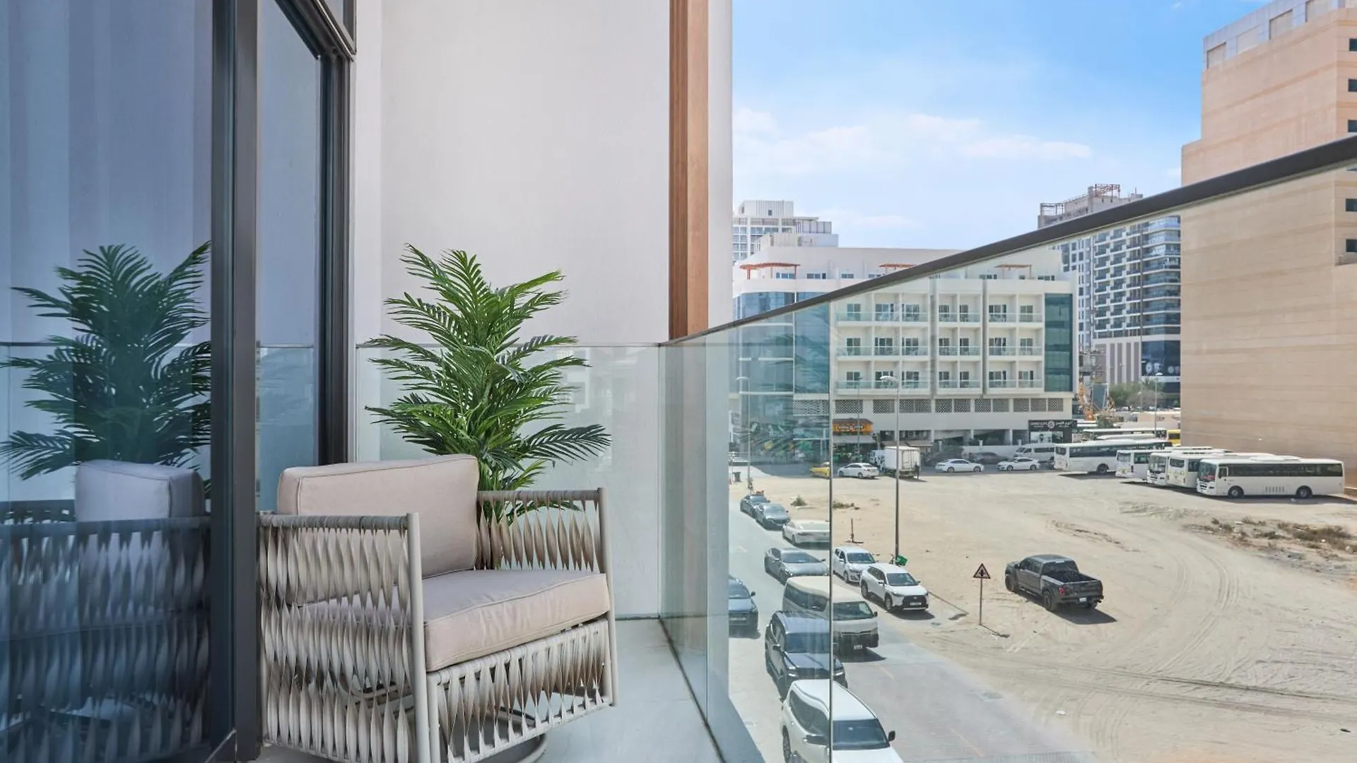 Apartament Stylish 1Br Retreat In Jvc Modern & Cozy Stay Dubaj